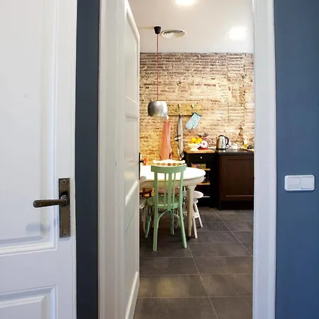 The Boutique Apartment *